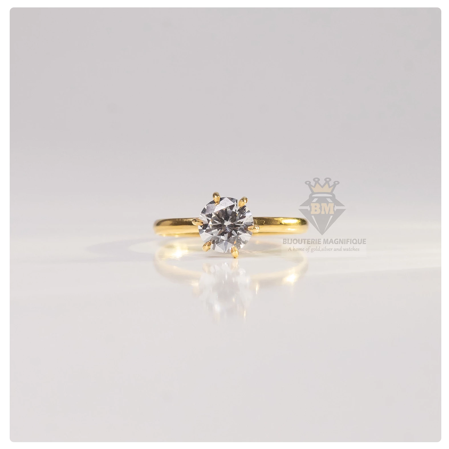 Bijouterie Magnifique Zoe Engagement / Heat Shape 18karat Yellow Gold Rings