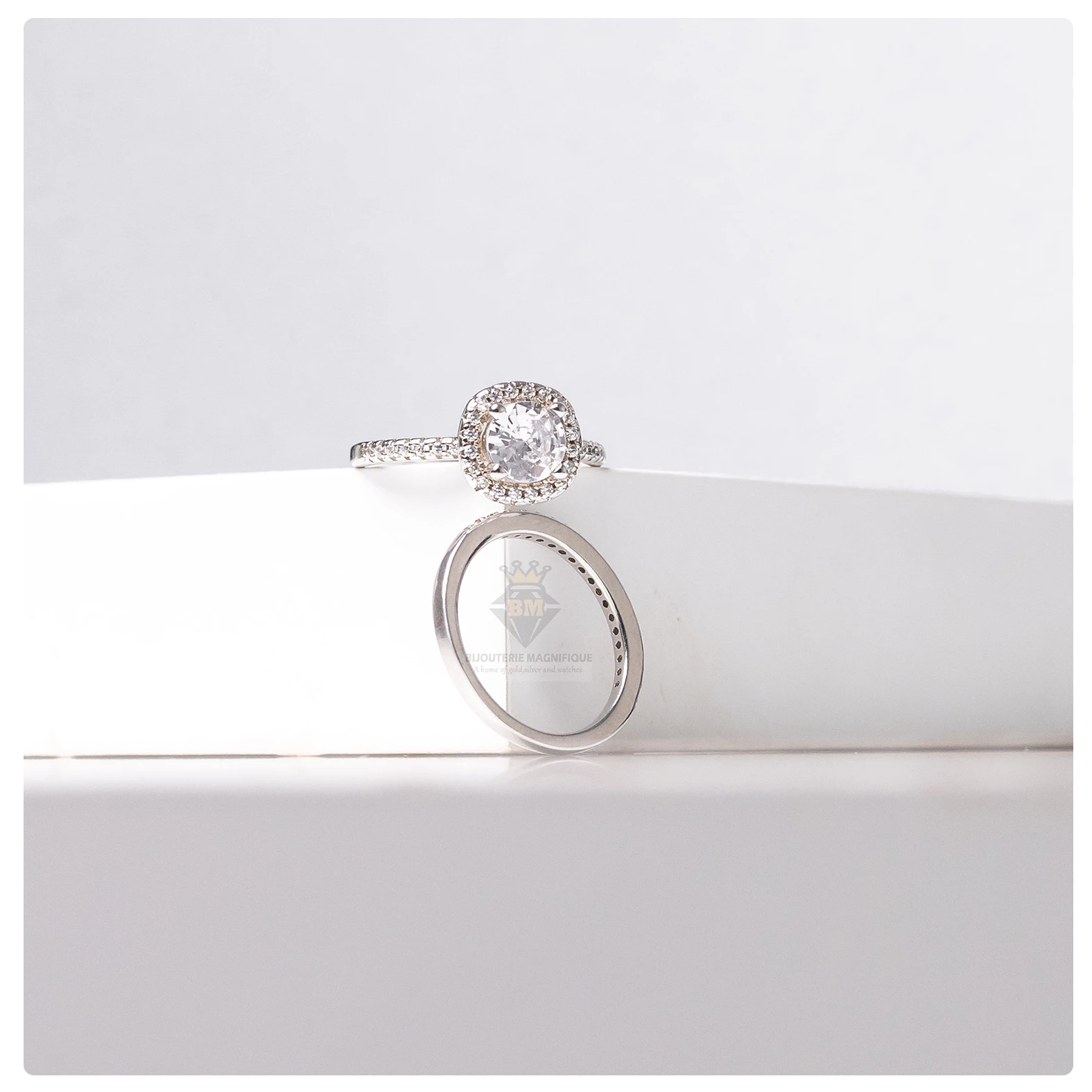 Bijouterie Magnifique No6: Lucy Engagement & Wedding Ring