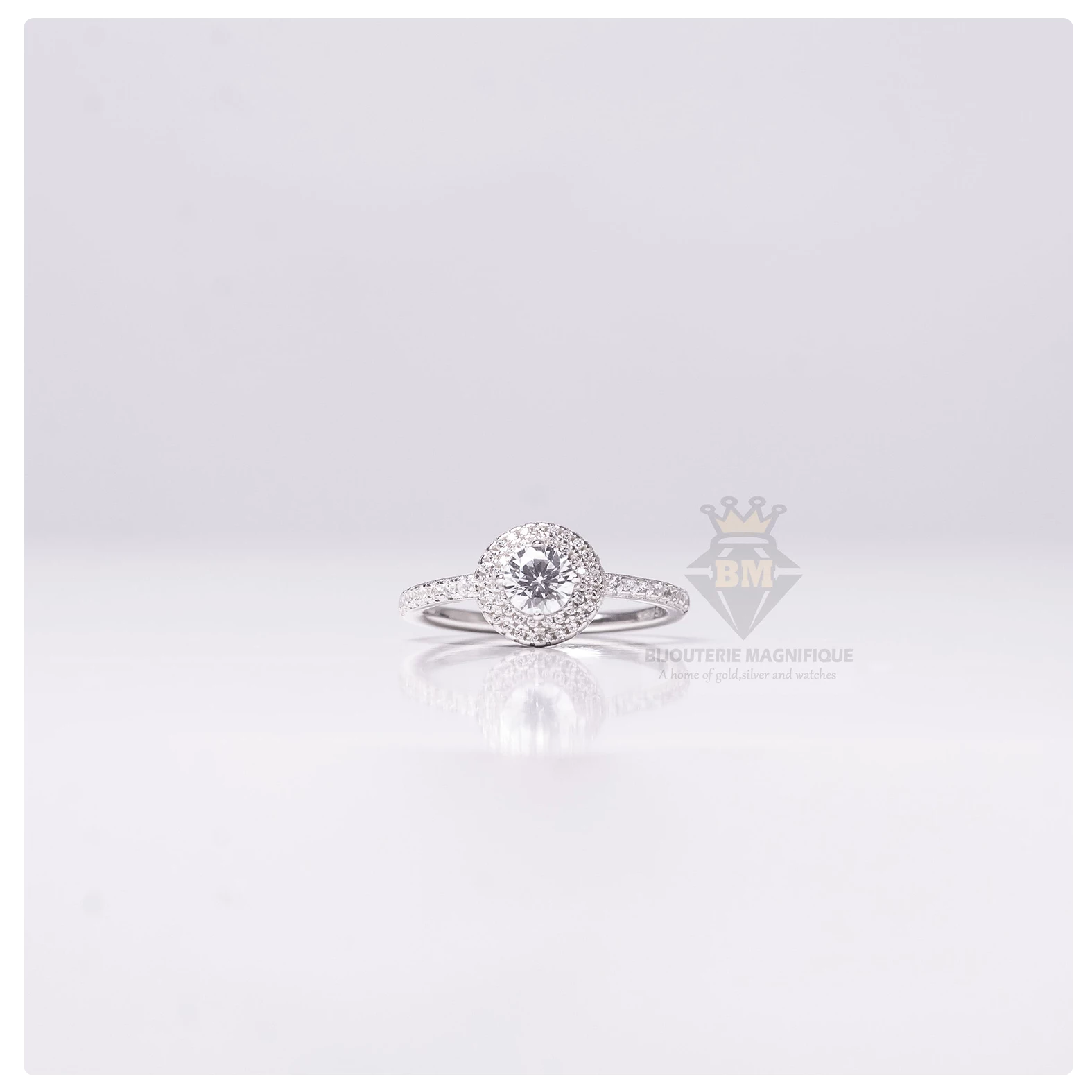 Bijouterie Magnifique Lucy Engagement & Wedding Ring