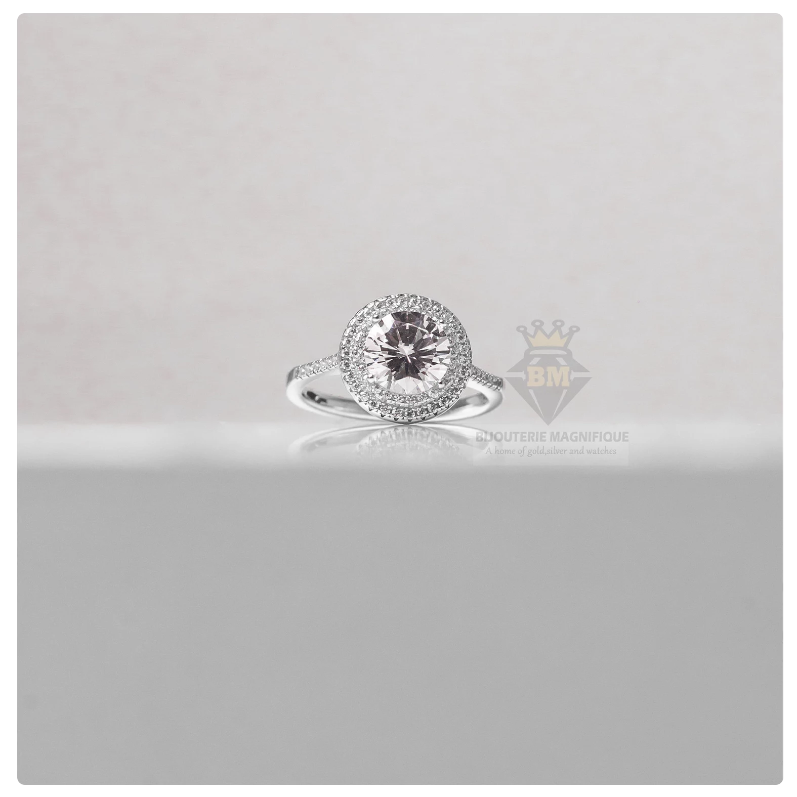 Bijouterie Magnifique Lucy Engagement Ring
