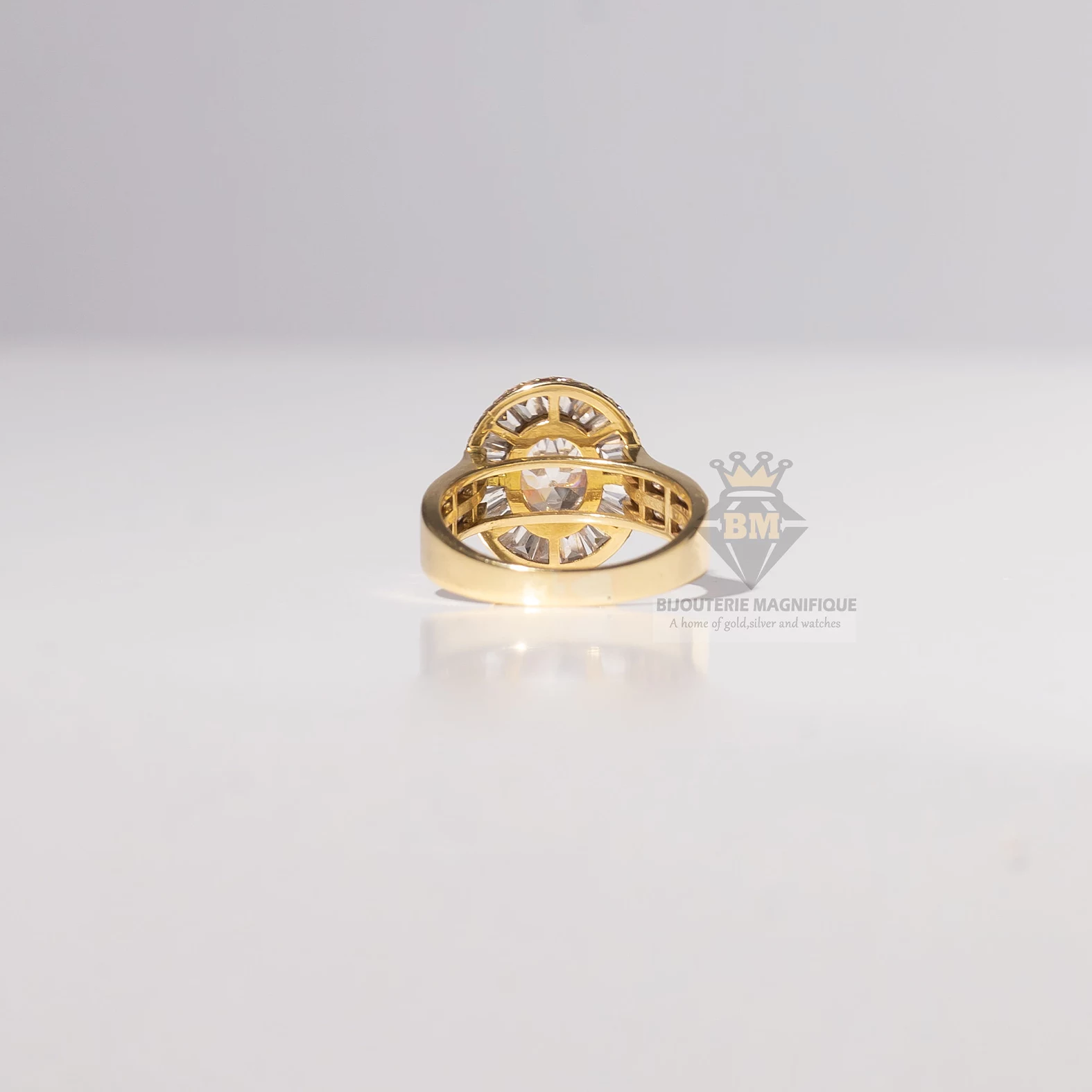 Bijouterie Magnifique Queen Yellow Gold Rings (Oval-Cut)